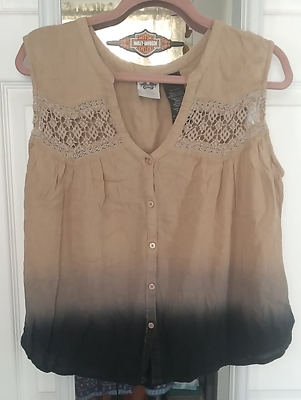 Harley-Davidson Beige to Black Ombre Crochet Yoke Button-Front Tank